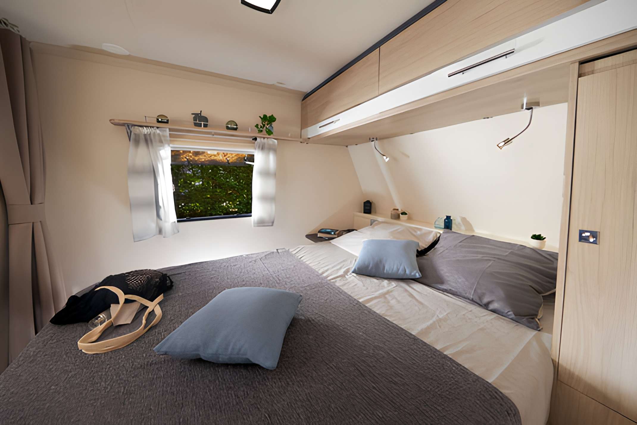 Camping Center Vpel GmbH - Ihre zuverlssige Partner fr Wohnmobilhandel