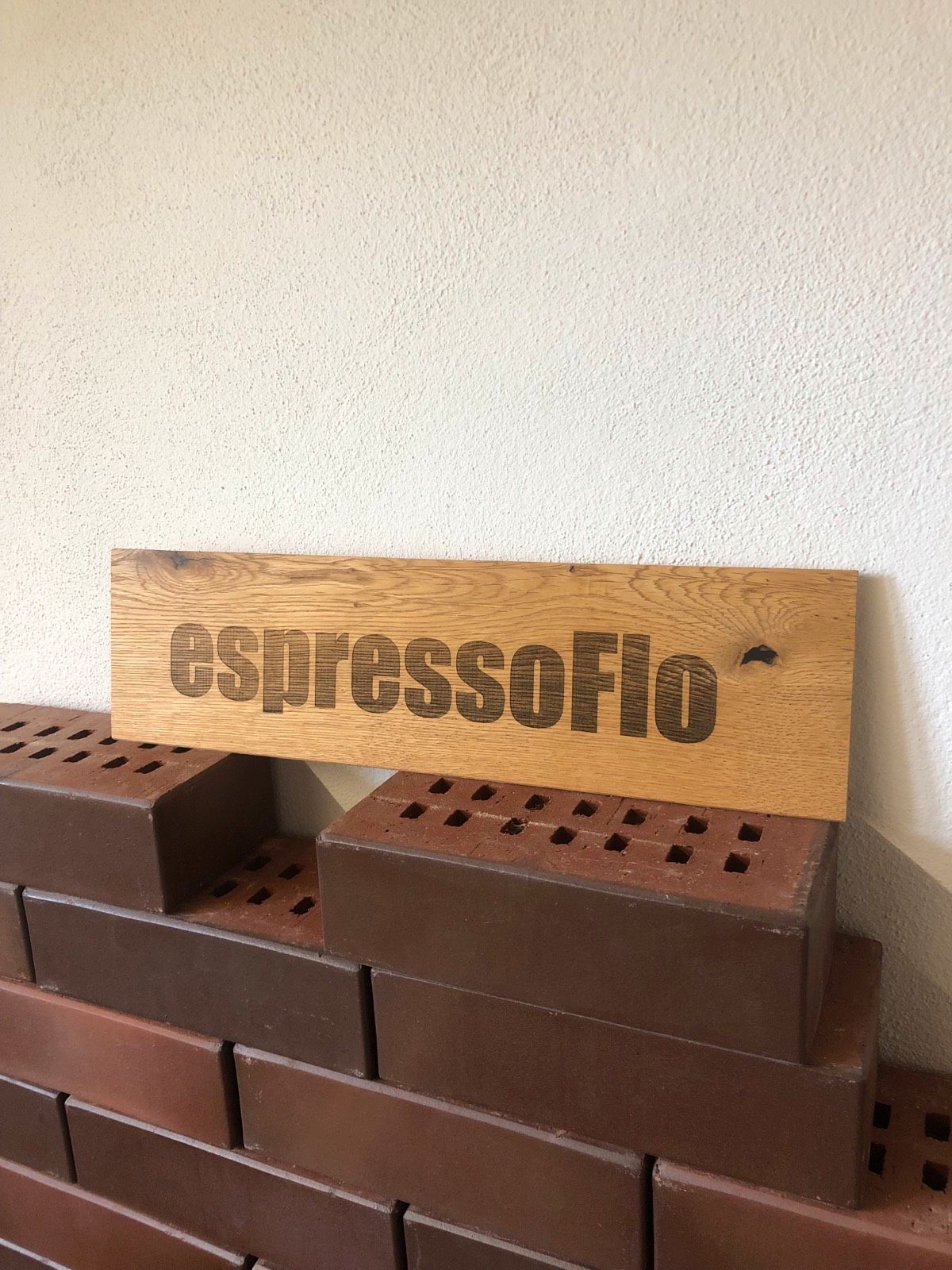 Vertriebslösungen für Möbelhersteller: Mehr Pipeline mit klaren Prozessen thumbnail