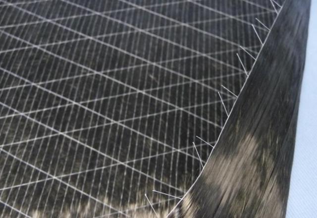 Carbongelege Unidirektional 200g Unidirektionales Carbongelege 200 G/m² – 60 Cm Breit, Mit Fixierung – Für Leichte Hochfestbauteile Im Fahrzeug- & Bootsbau